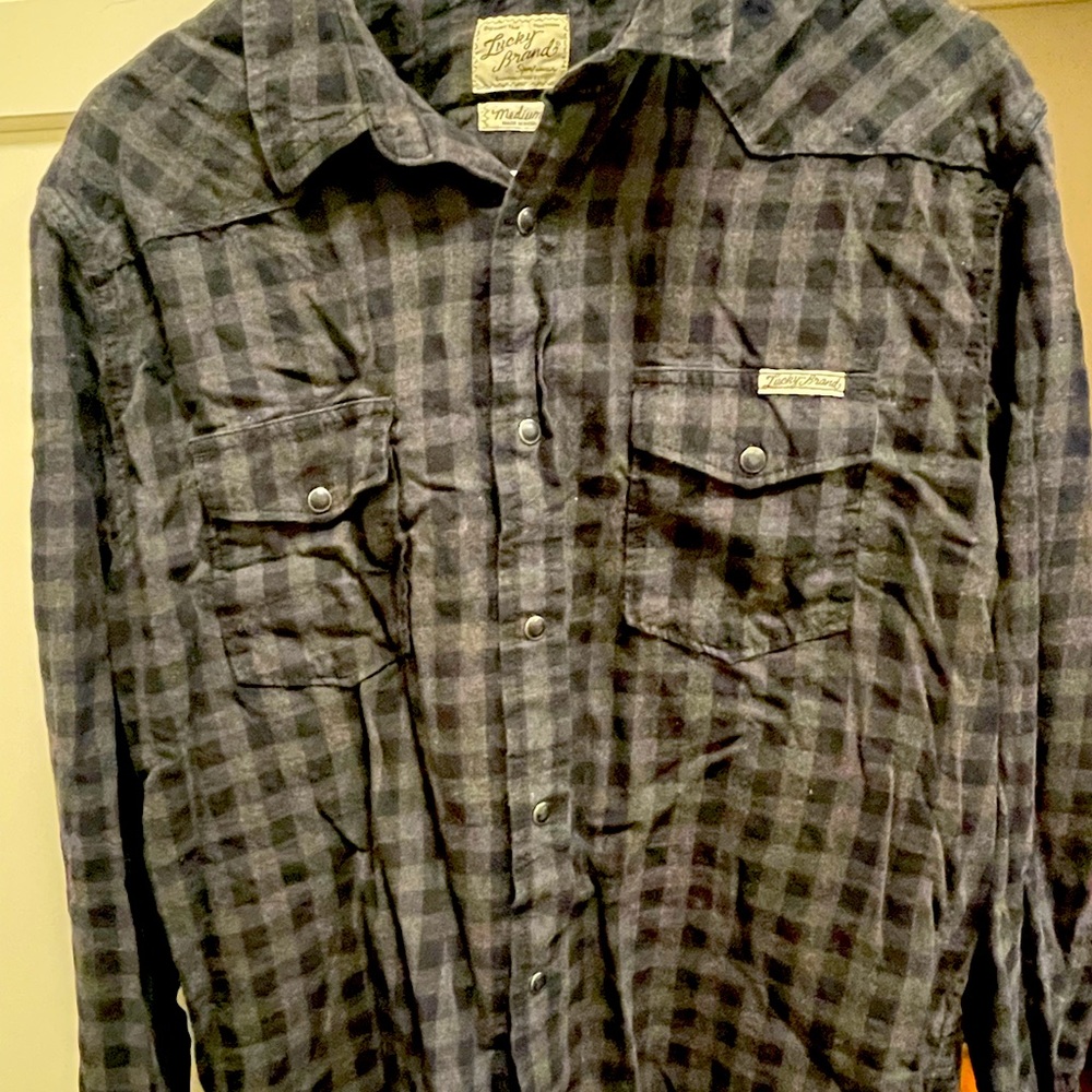 Men’s medium cotton lucky brand button up, long sleeve plaid shirt